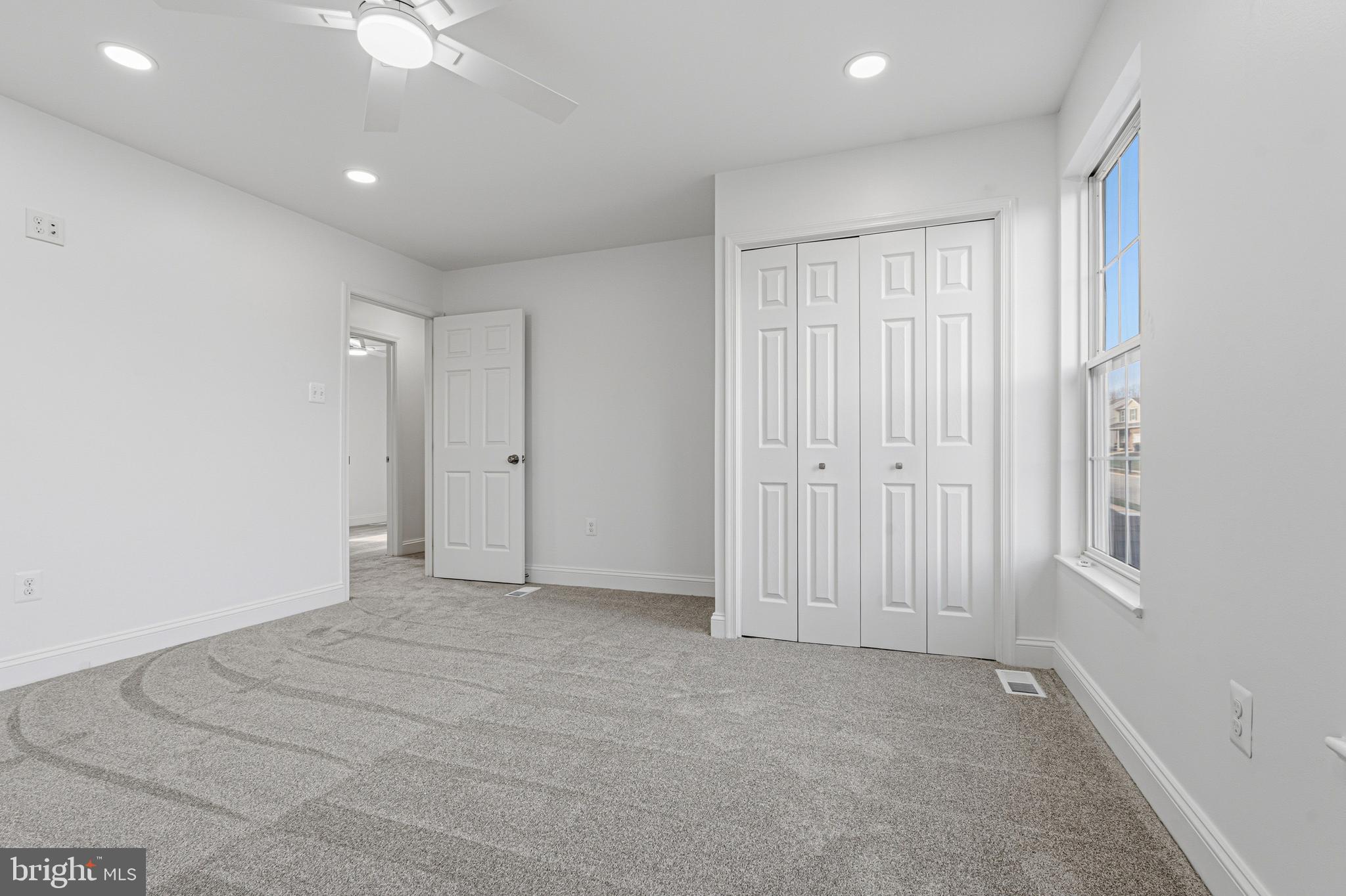 VILLAGE OF BYNUM RUN - Residential