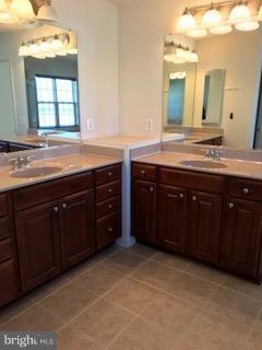 THE FALLS AT LEE'S PARKE - Residential Lease