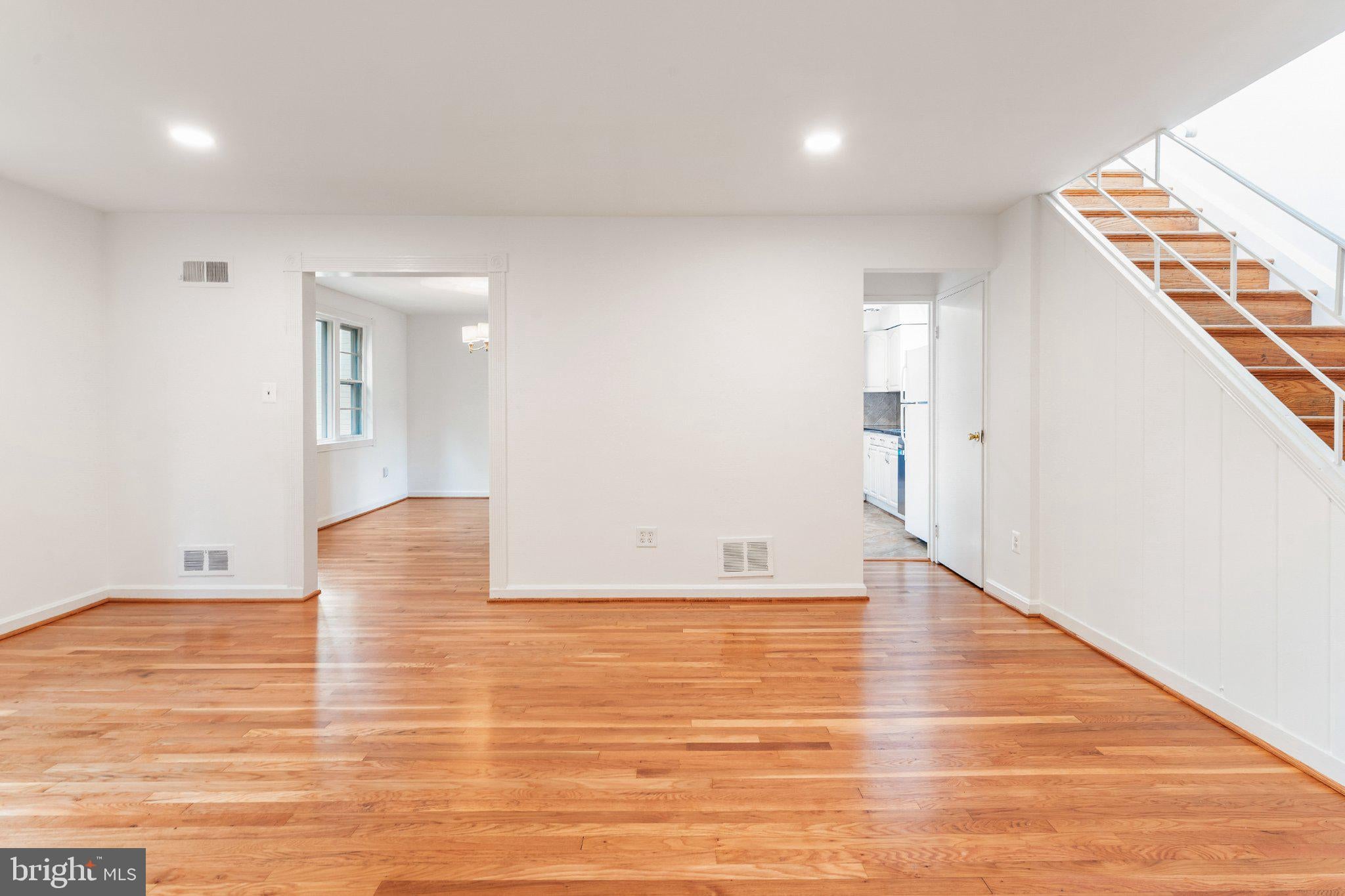 5311 POOKS HILL ROAD 407