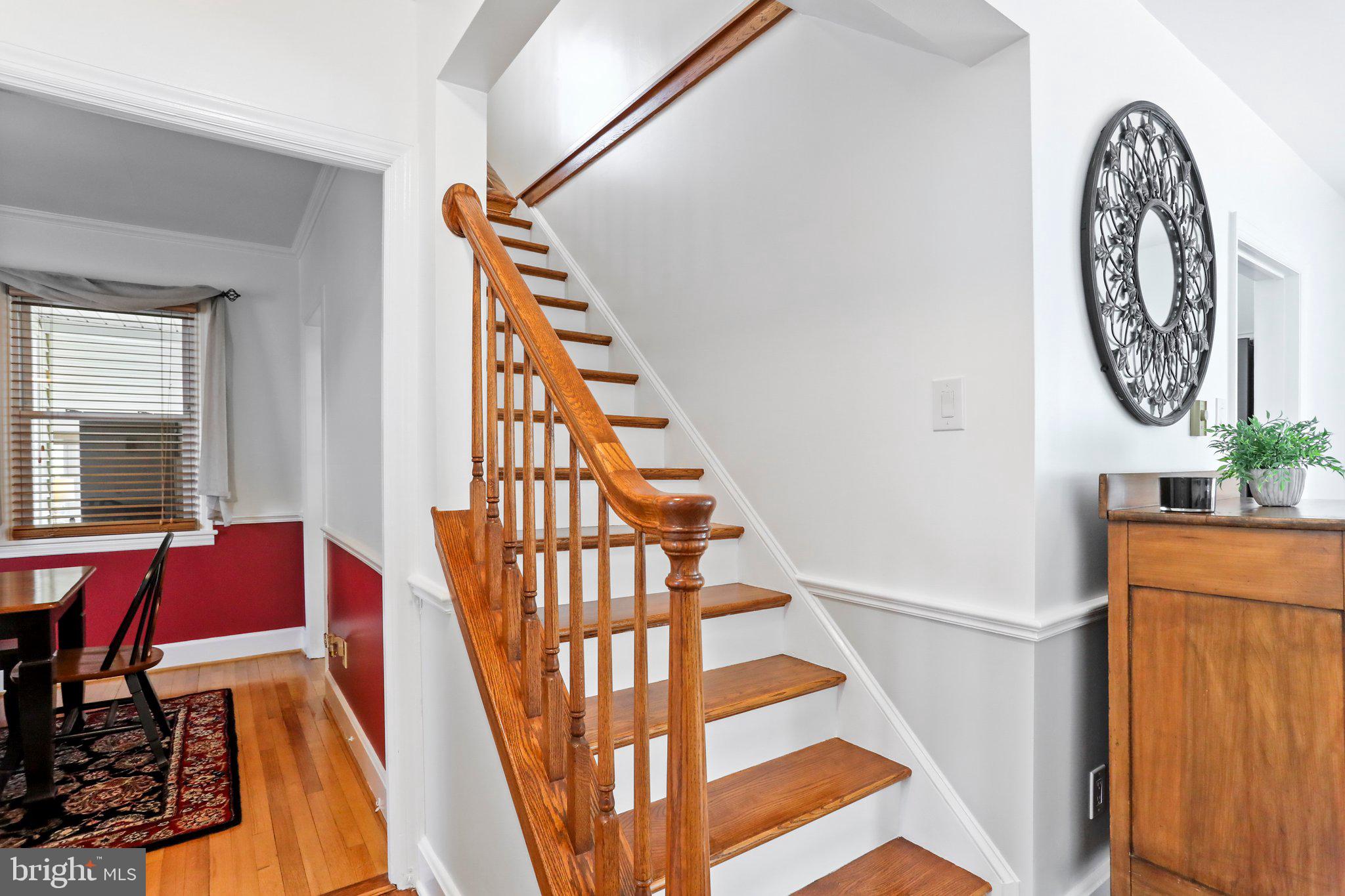 MAUGANSVILLE - Residential