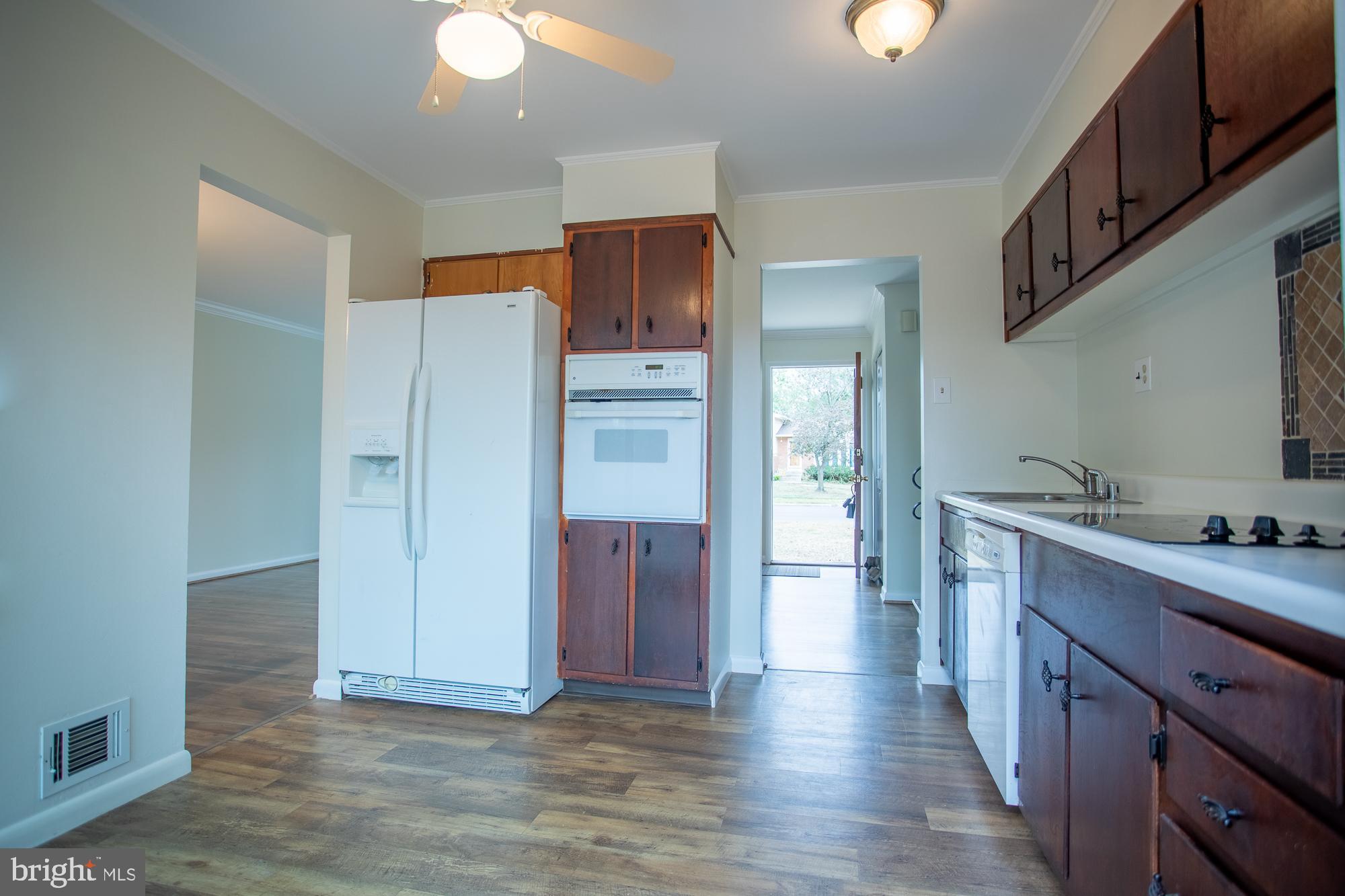 SUNNY RIDGE ESTATES - Residential