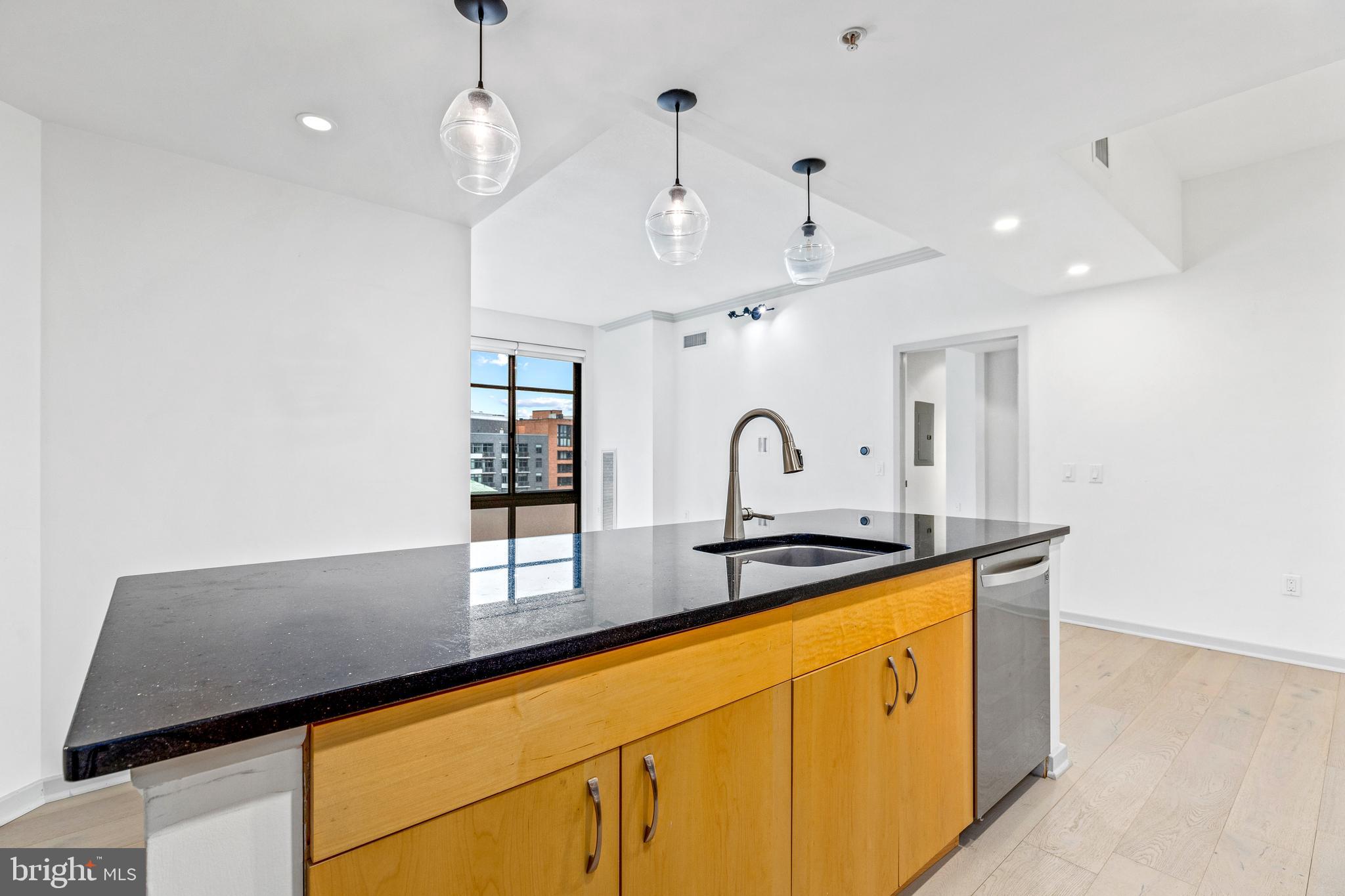 475 K STREET NW 1102