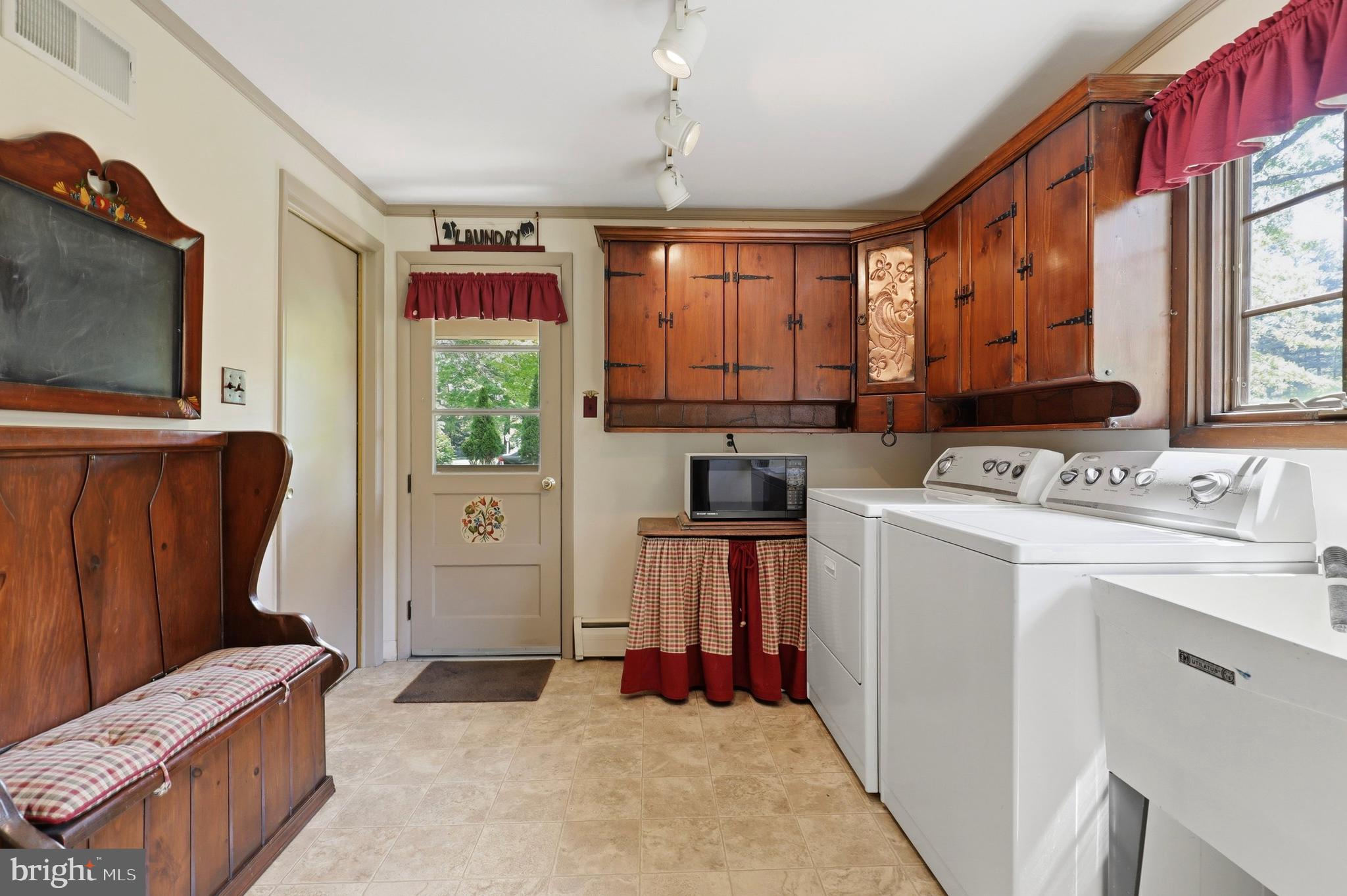 FAIRWAYS - Residential