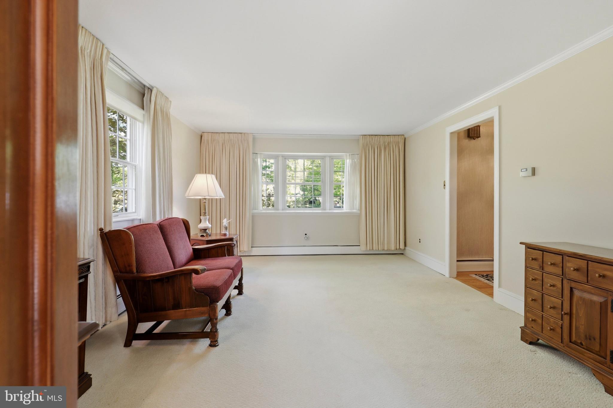 FAIRWAYS - Residential