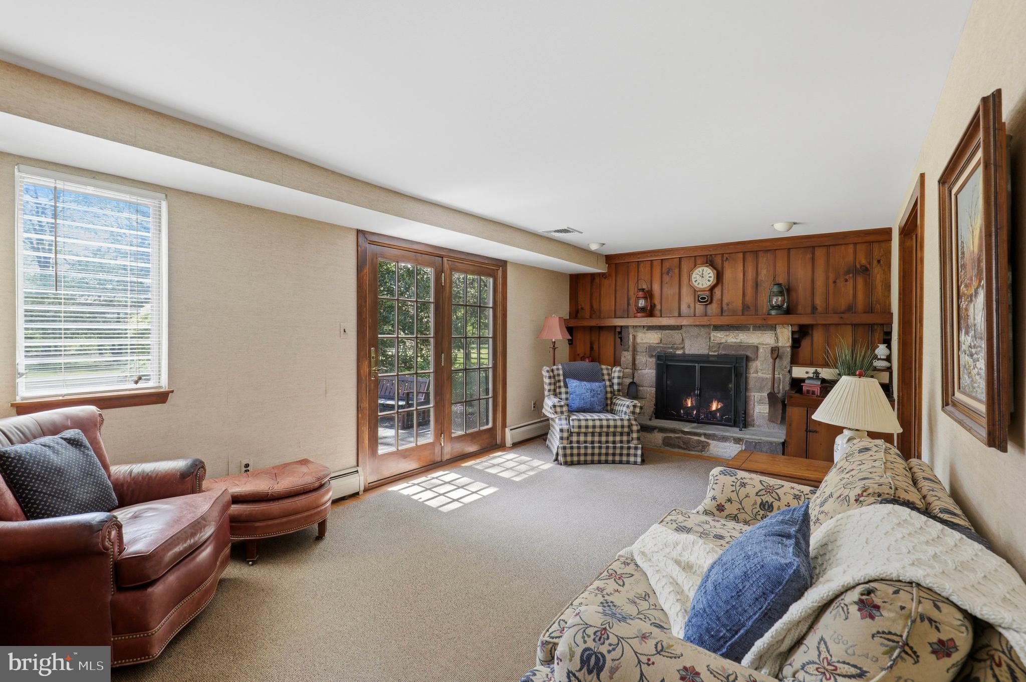 FAIRWAYS - Residential