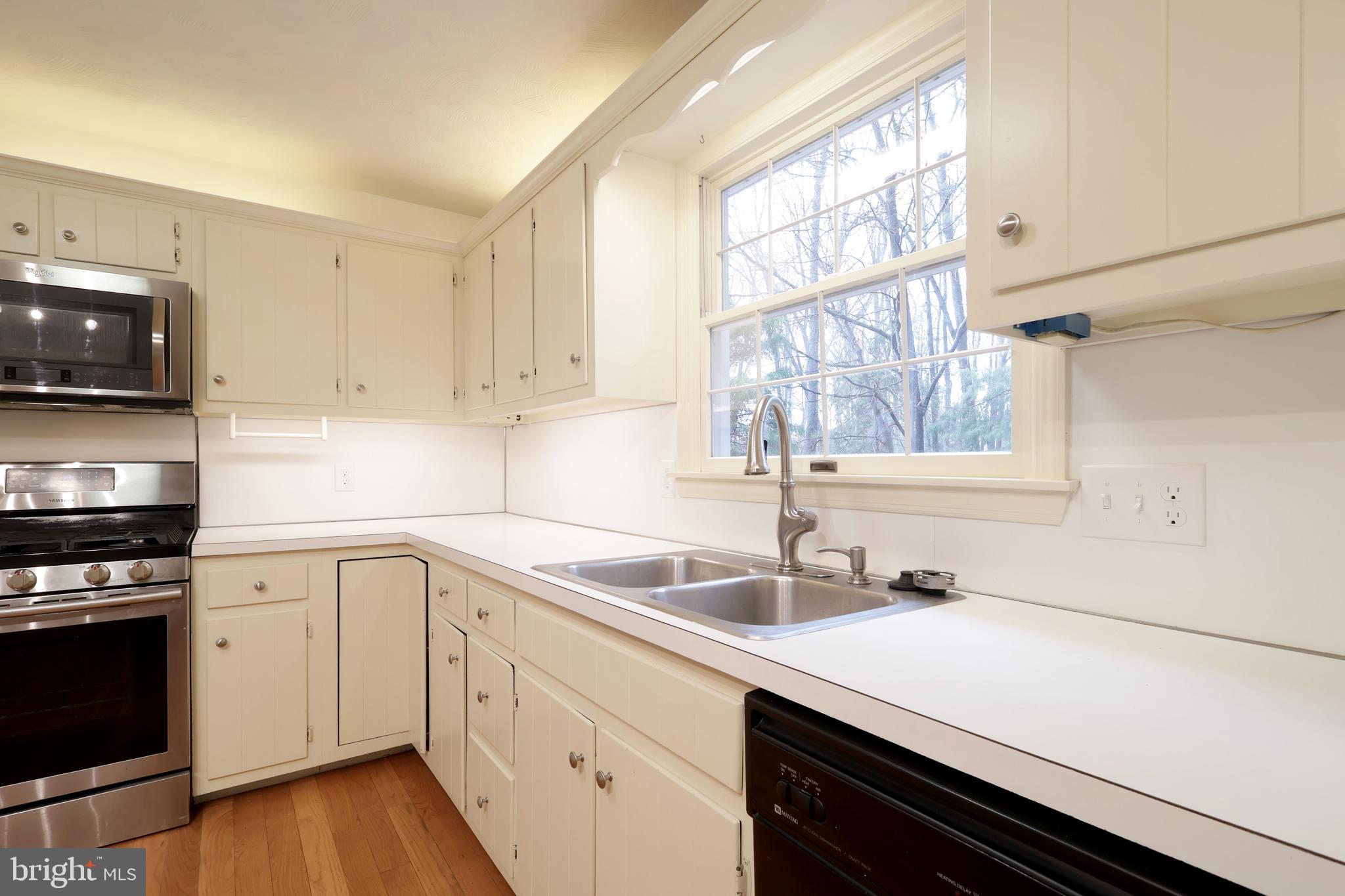 PARK FOREST VILLAGE - Residential