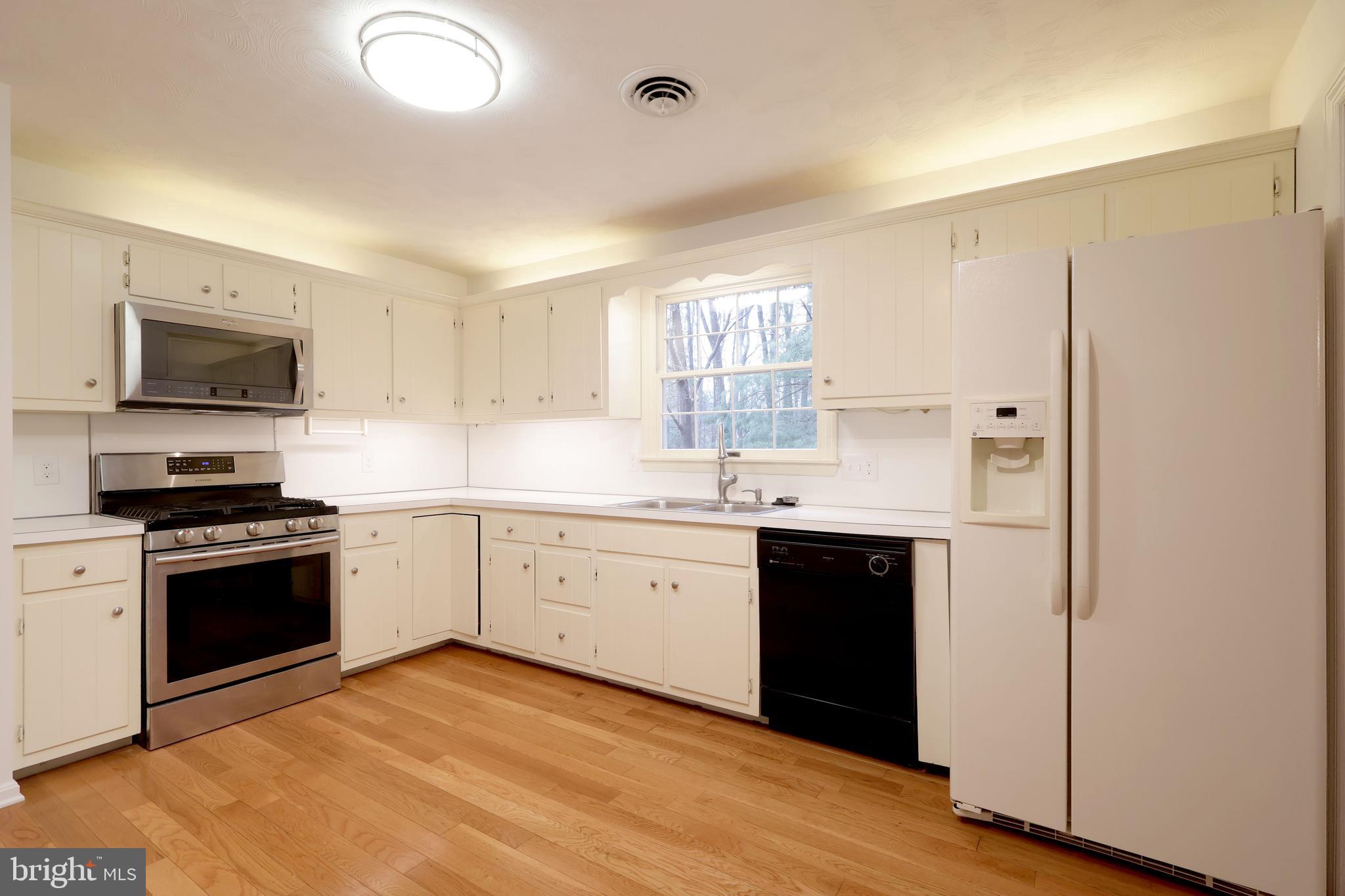 PARK FOREST VILLAGE - Residential