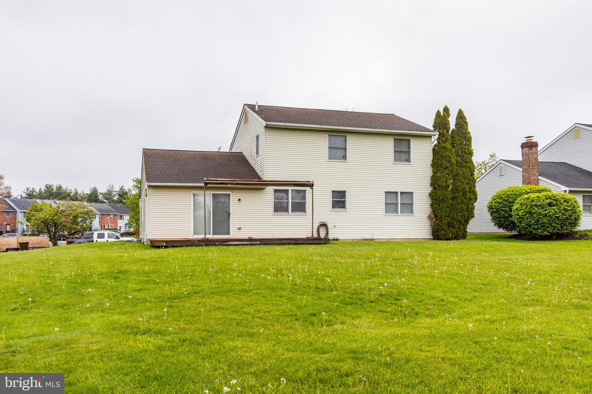 LEXINGTON FARMS - Residential