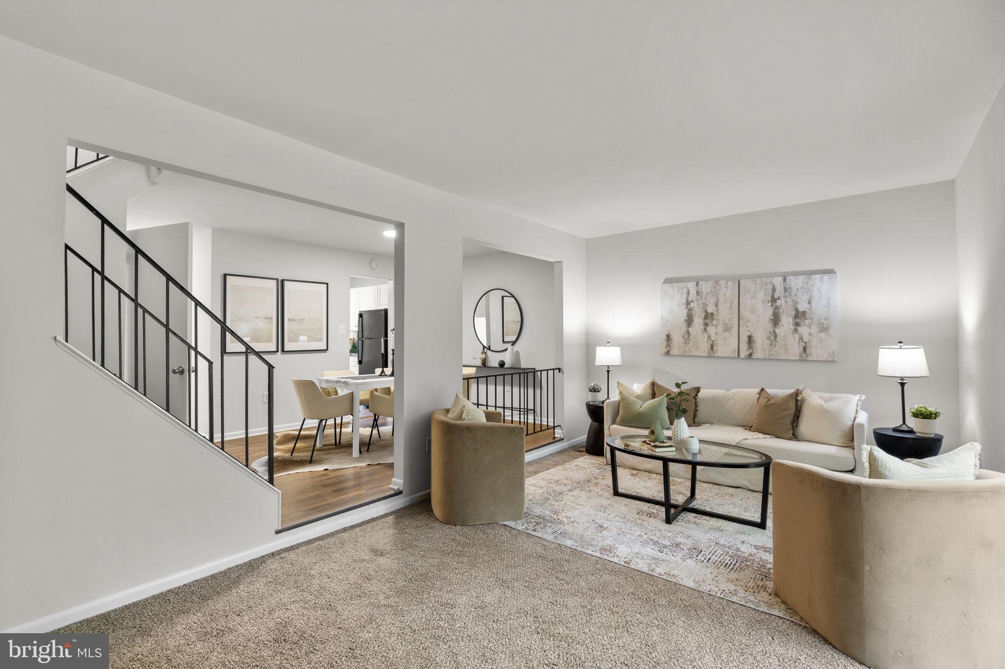 REDLAND STATION TH - Residential