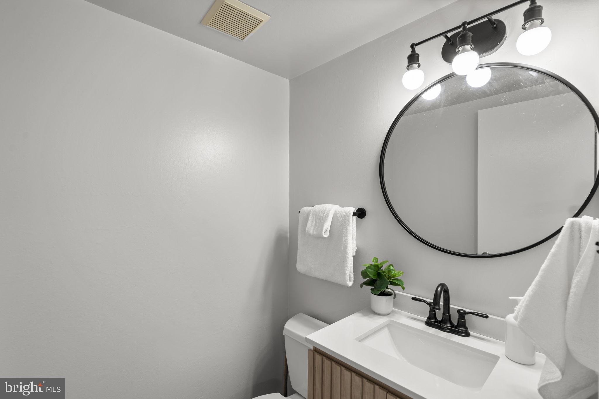 REDLAND STATION TH - Residential