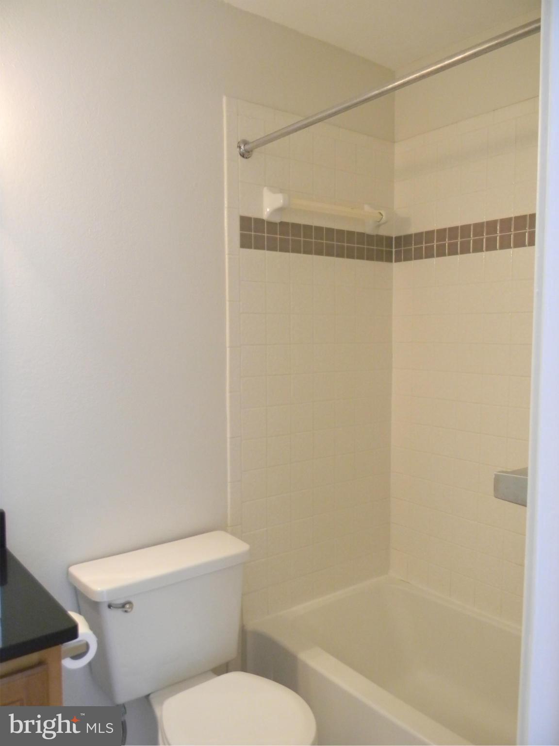 POINTE AT PARK CENTER - Residential