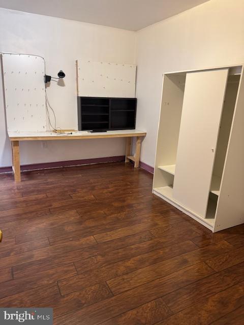 PHILADELPHIA (NORTH) - Commercial Sale