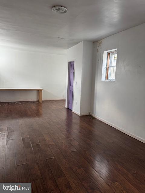 PHILADELPHIA (NORTH) - Commercial Sale