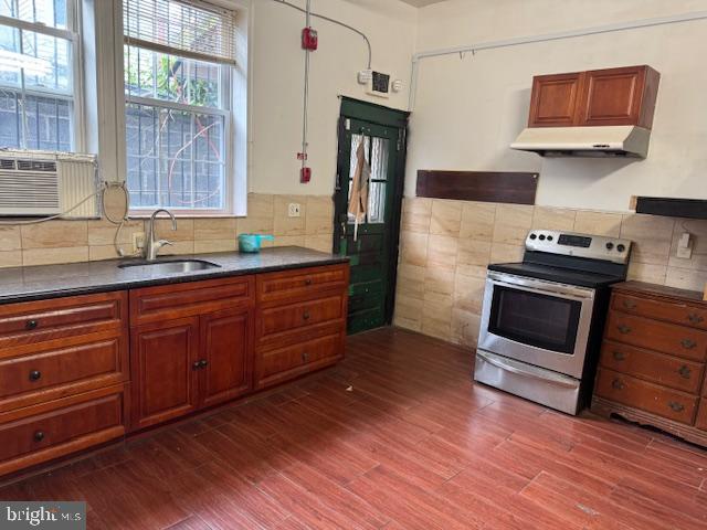 PHILADELPHIA (NORTH) - Commercial Sale