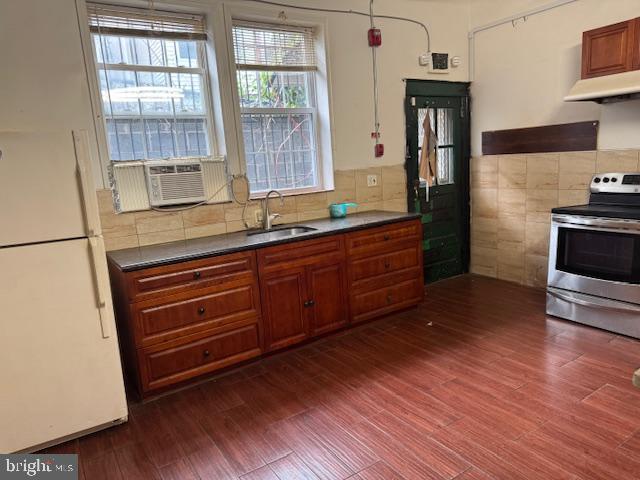PHILADELPHIA (NORTH) - Commercial Sale