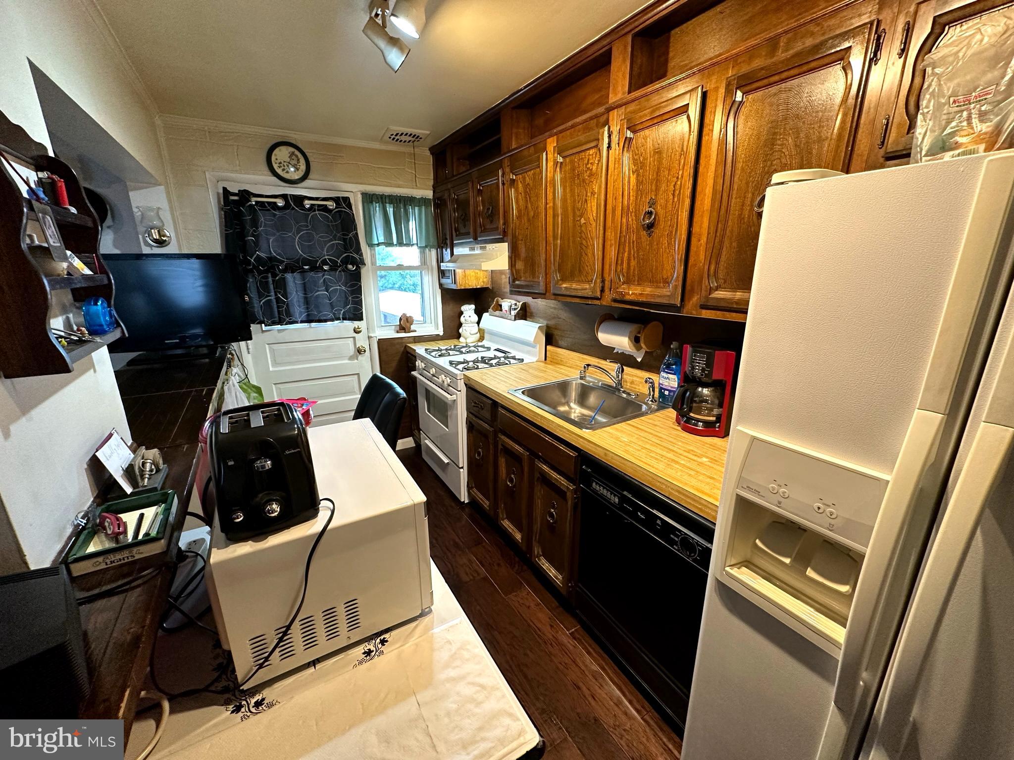 BERKSHIRE - Residential