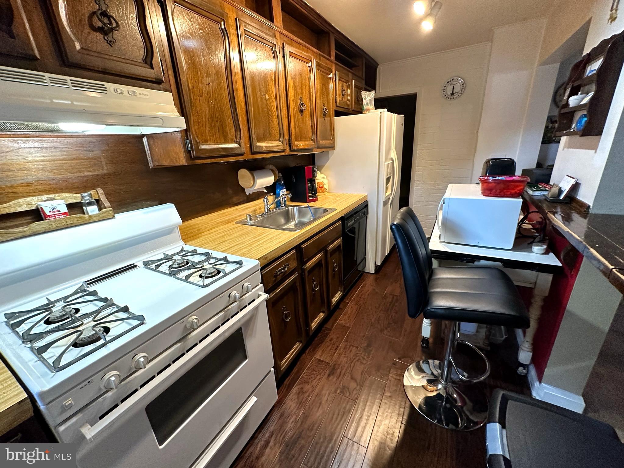 BERKSHIRE - Residential