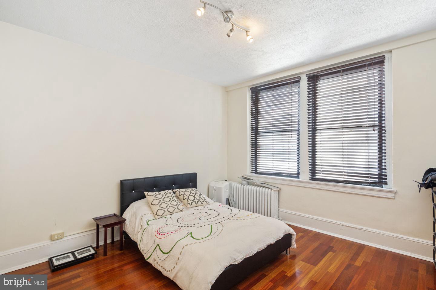 CENTER CITY - Residential