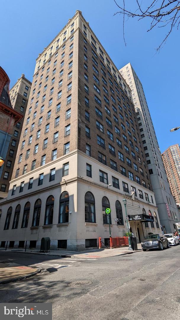 CENTER CITY - Residential