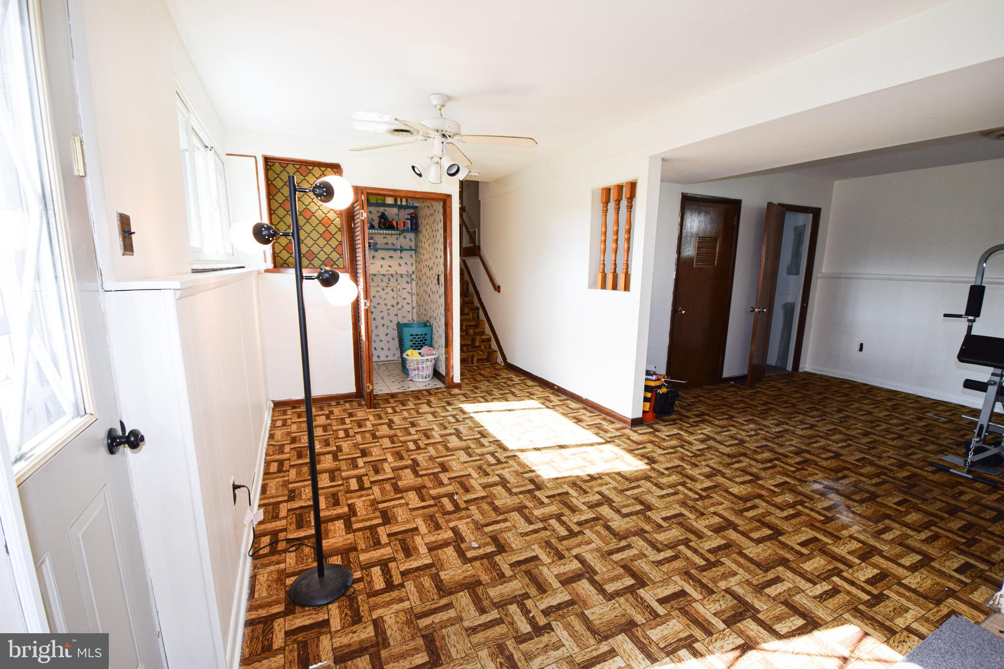 KNOLLWOOD - Residential