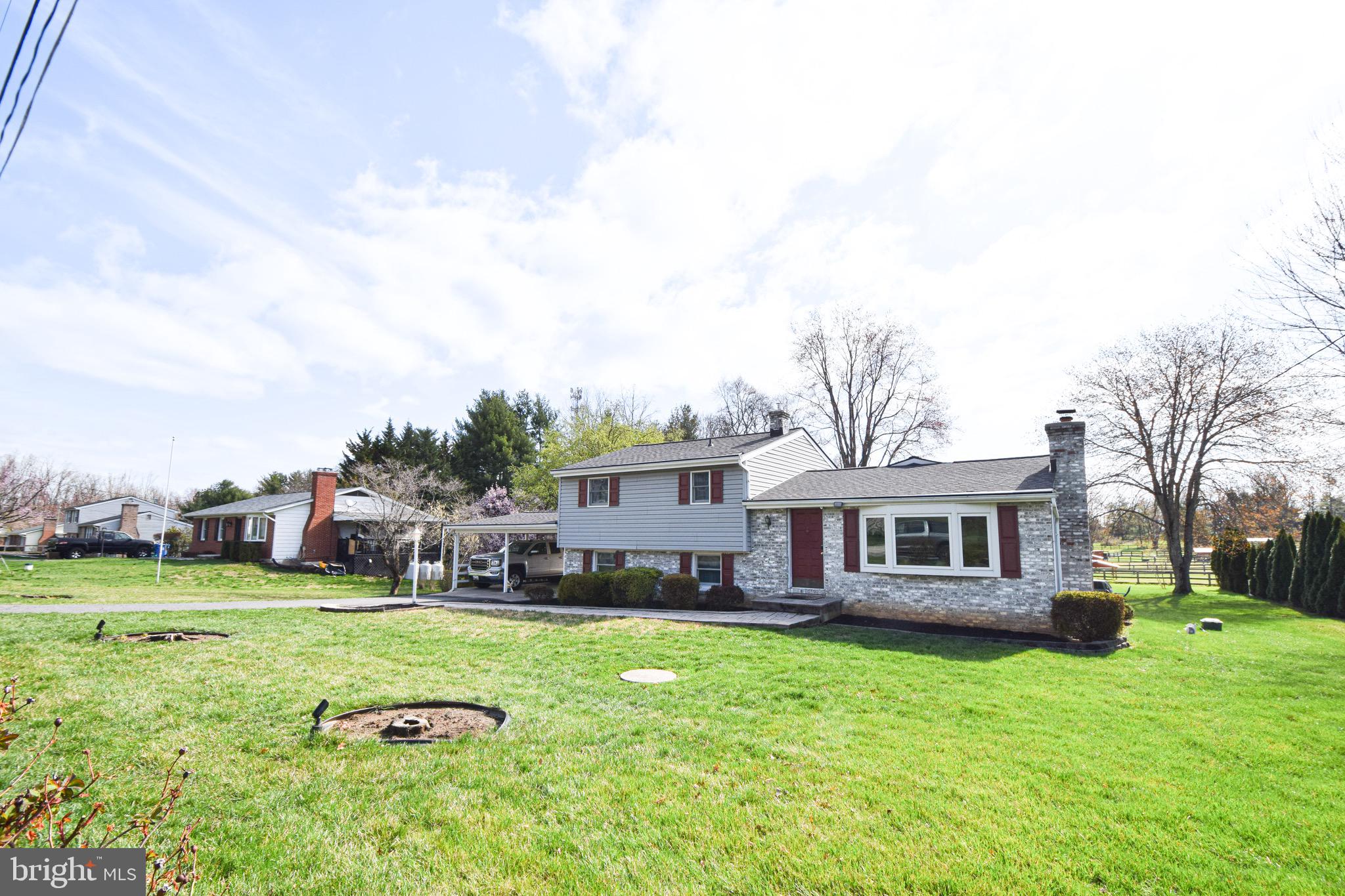 KNOLLWOOD - Residential