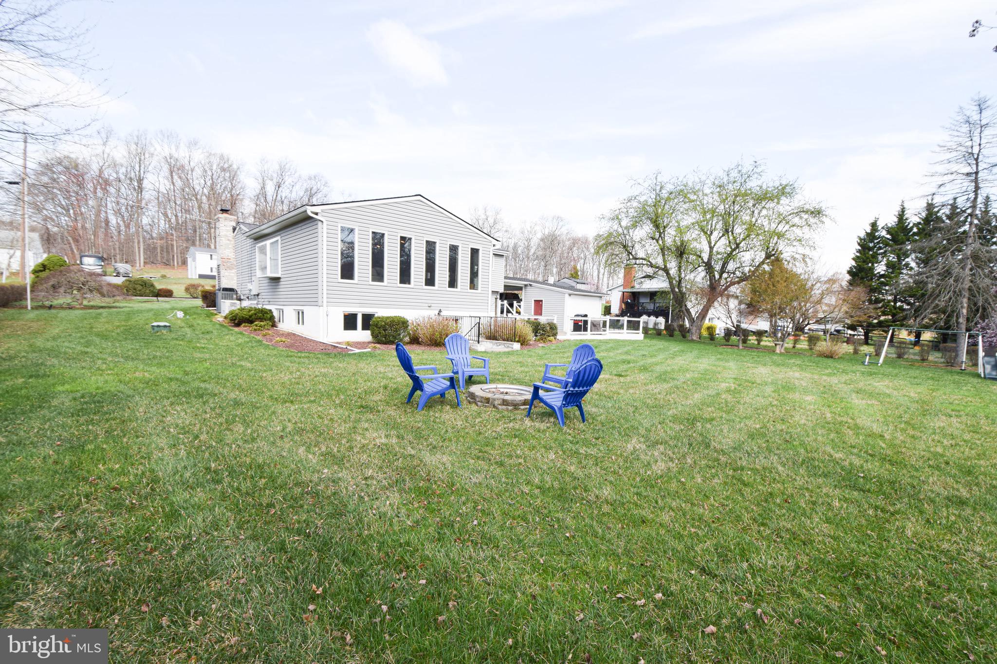 KNOLLWOOD - Residential