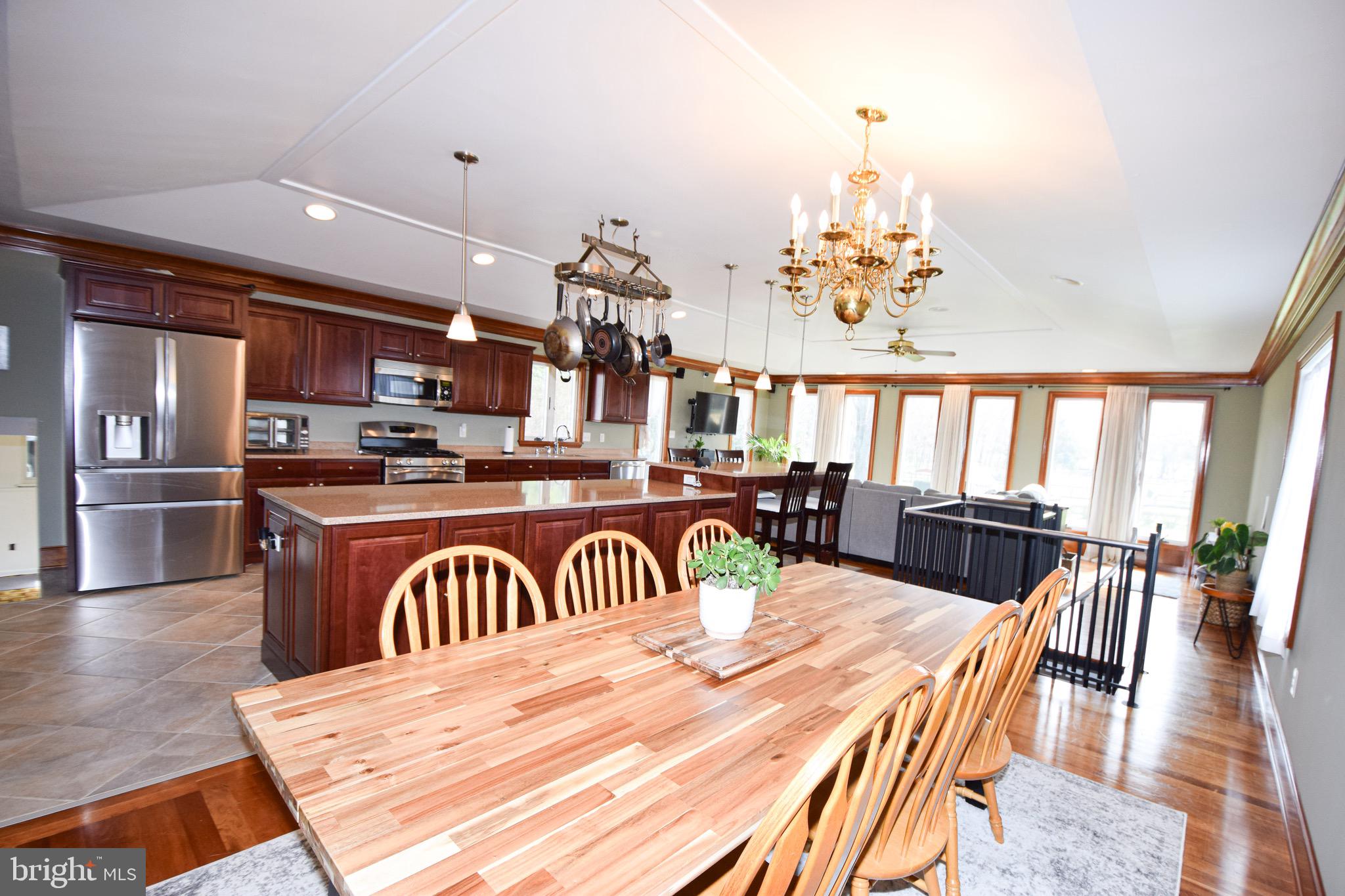 KNOLLWOOD - Residential