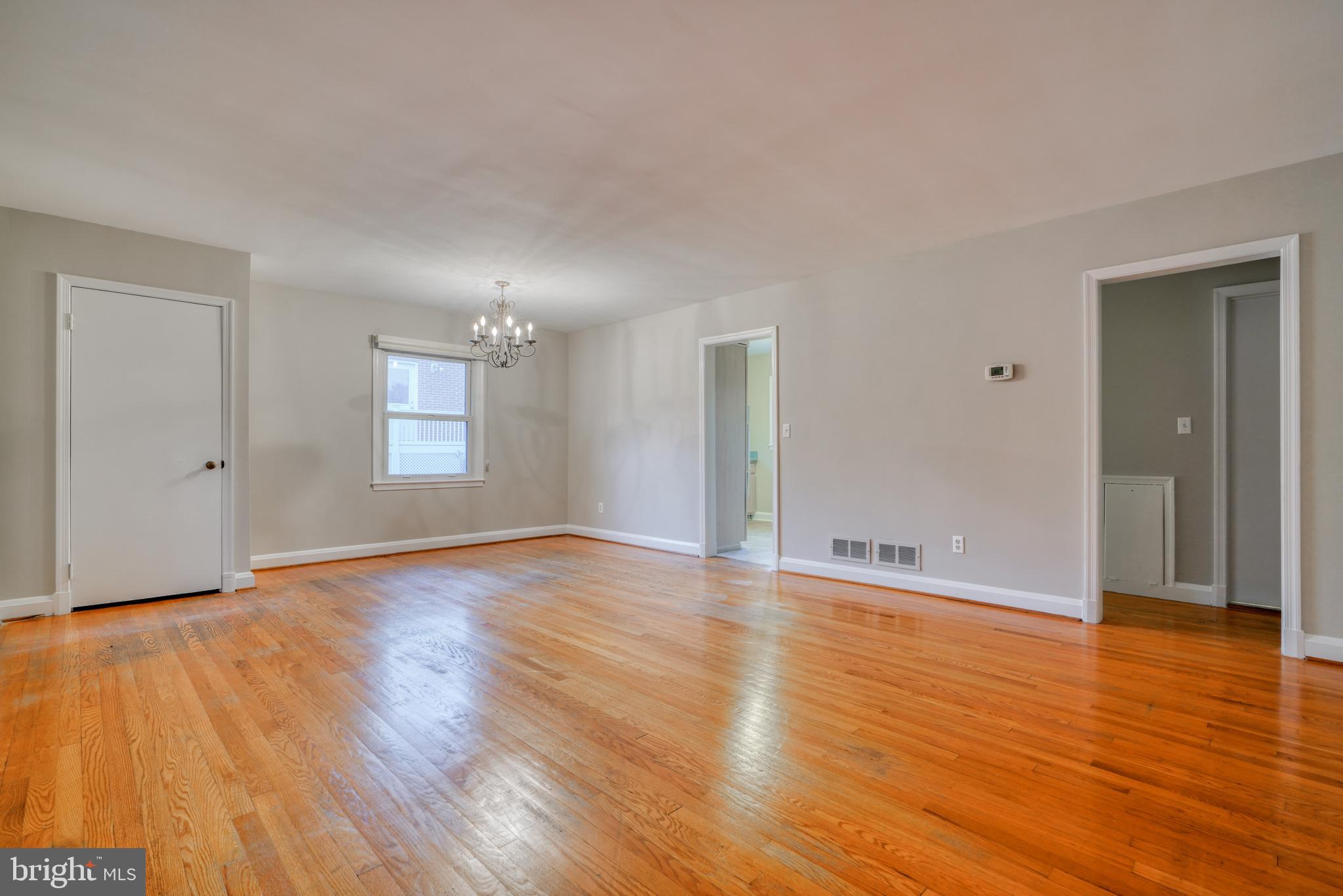 CATONSVILLE HEIGHTS - Residential