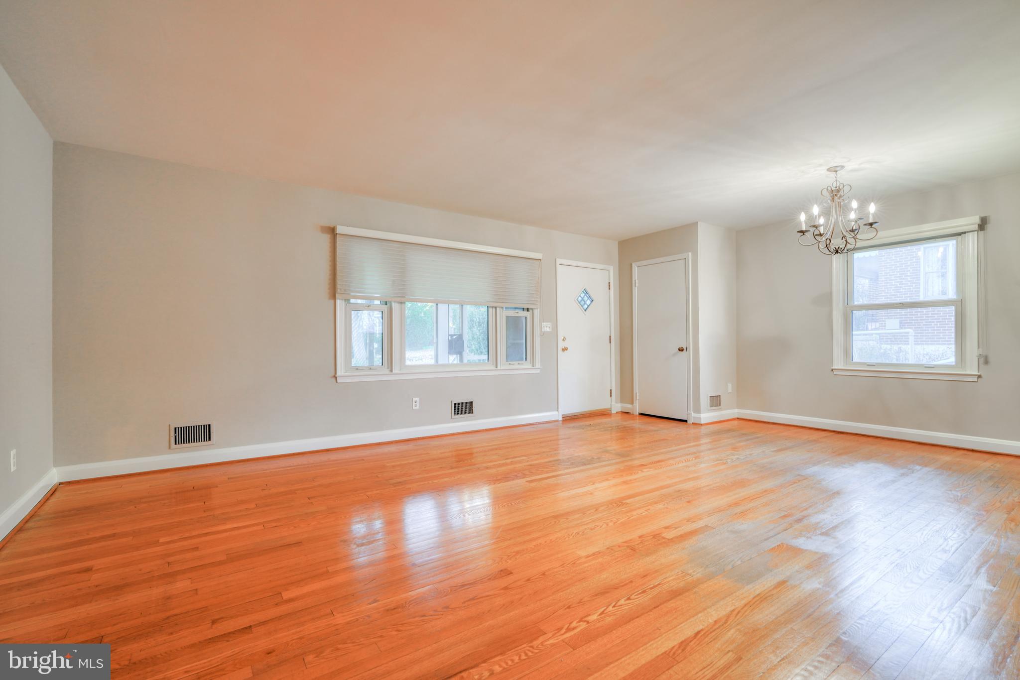 CATONSVILLE HEIGHTS - Residential