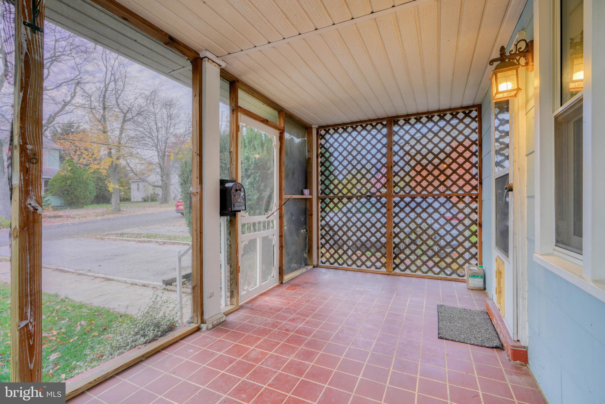 CATONSVILLE HEIGHTS - Residential