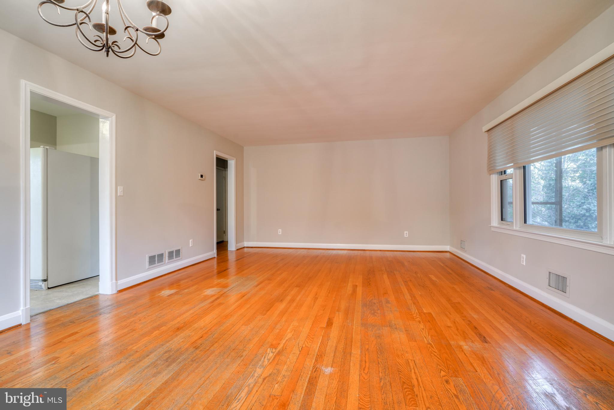 CATONSVILLE HEIGHTS - Residential