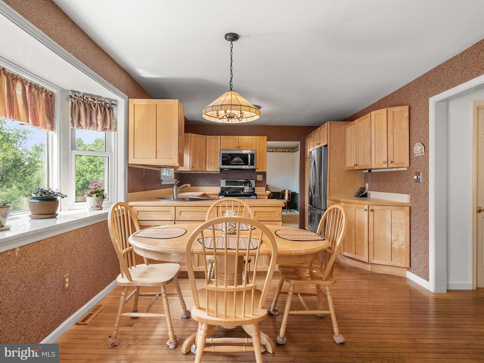 WHITFORD VILLAGE - Residential
