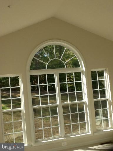 EQUESTRIAN ESTATES - Residential Lease