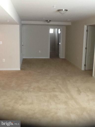 EQUESTRIAN ESTATES - Residential Lease