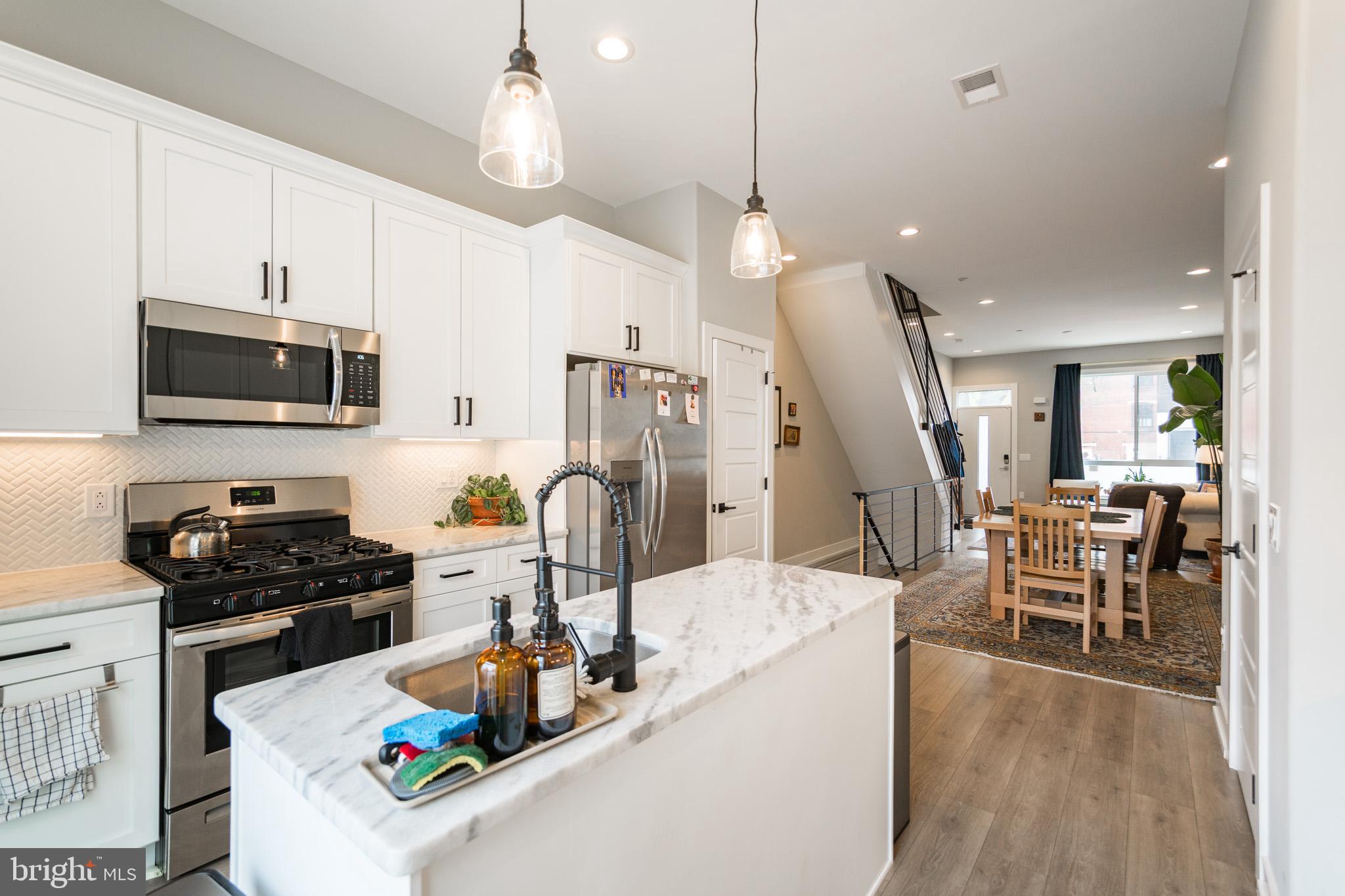 WEST KENSINGTON - Residential Lease