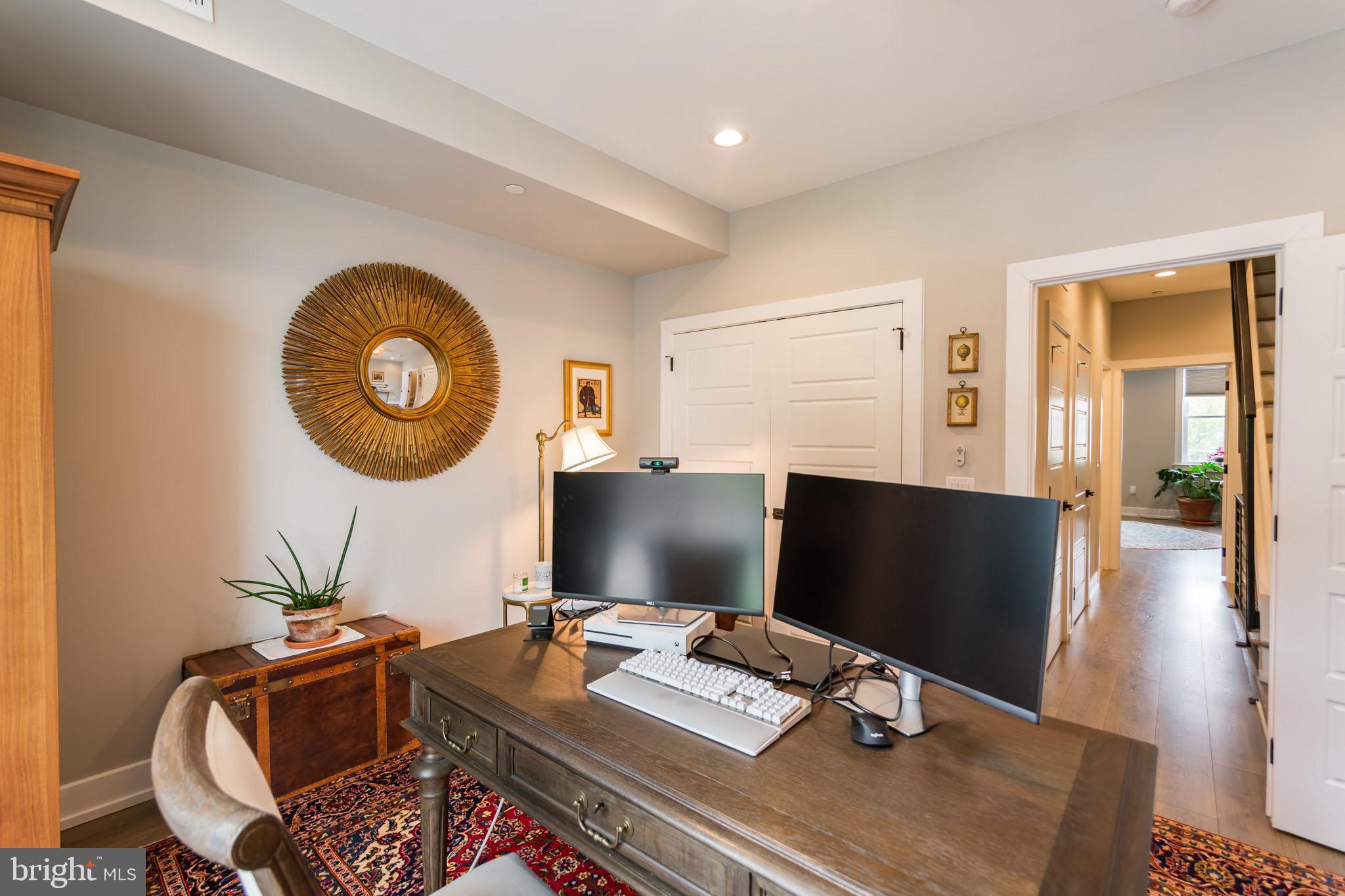 WEST KENSINGTON - Residential Lease