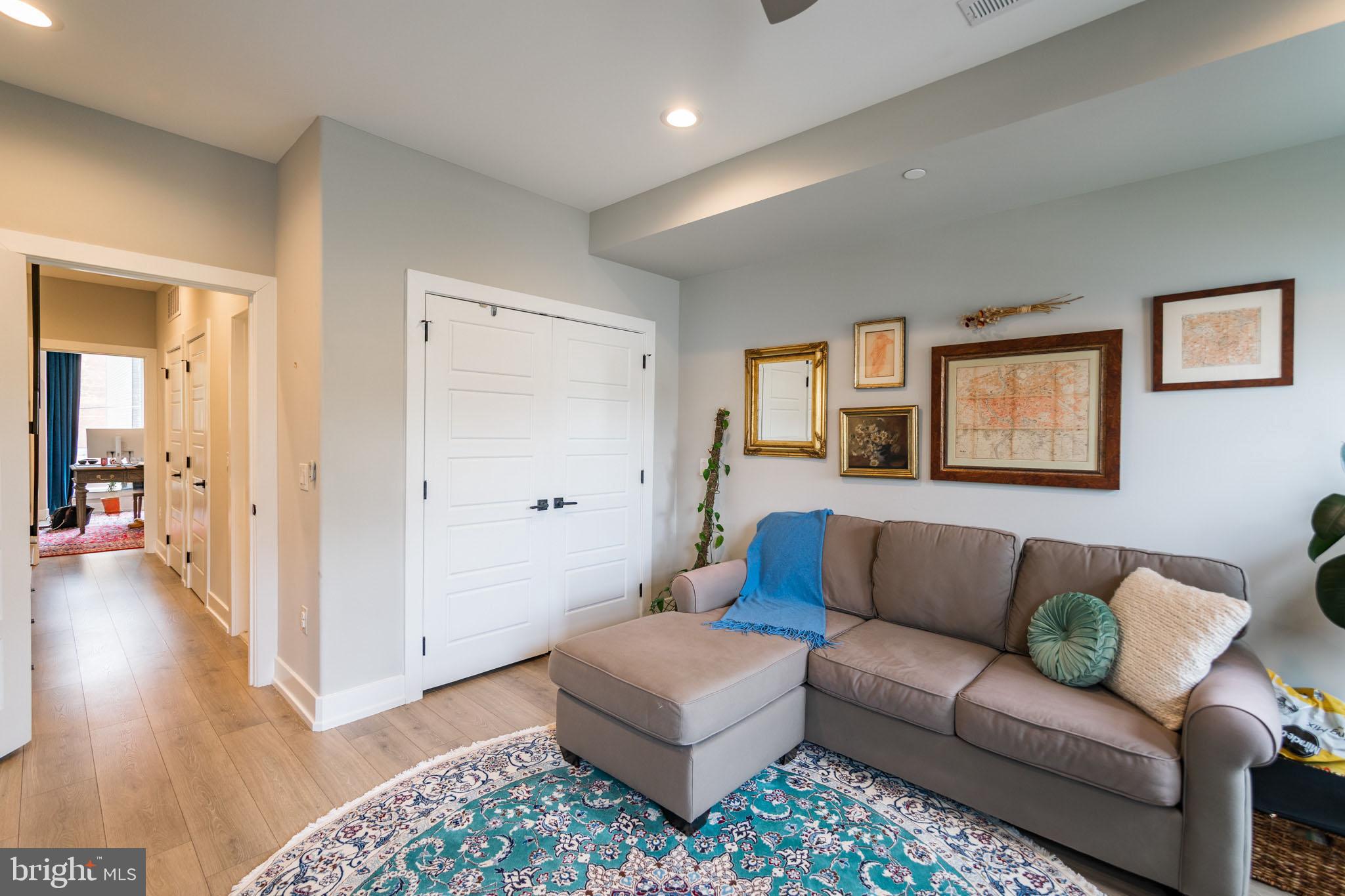 WEST KENSINGTON - Residential Lease