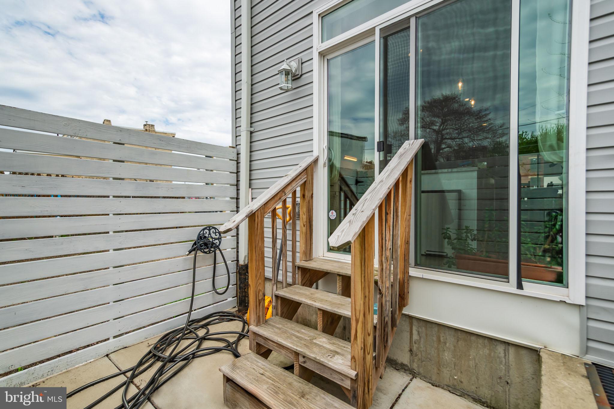 WEST KENSINGTON - Residential Lease