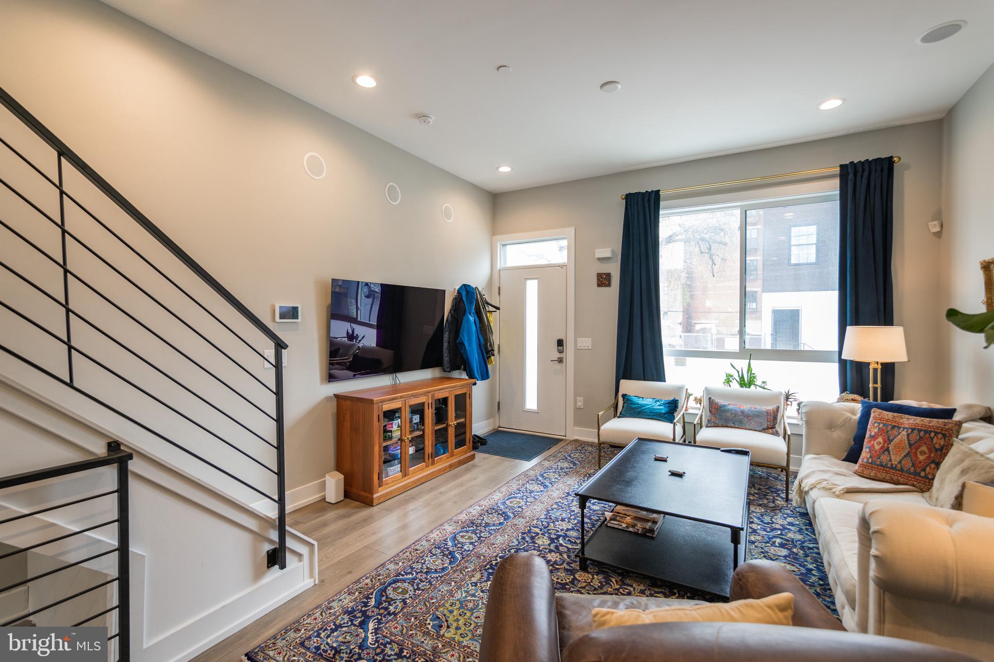 WEST KENSINGTON - Residential Lease