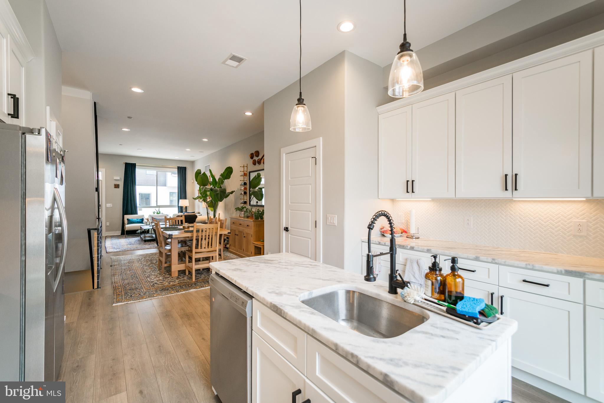 WEST KENSINGTON - Residential Lease