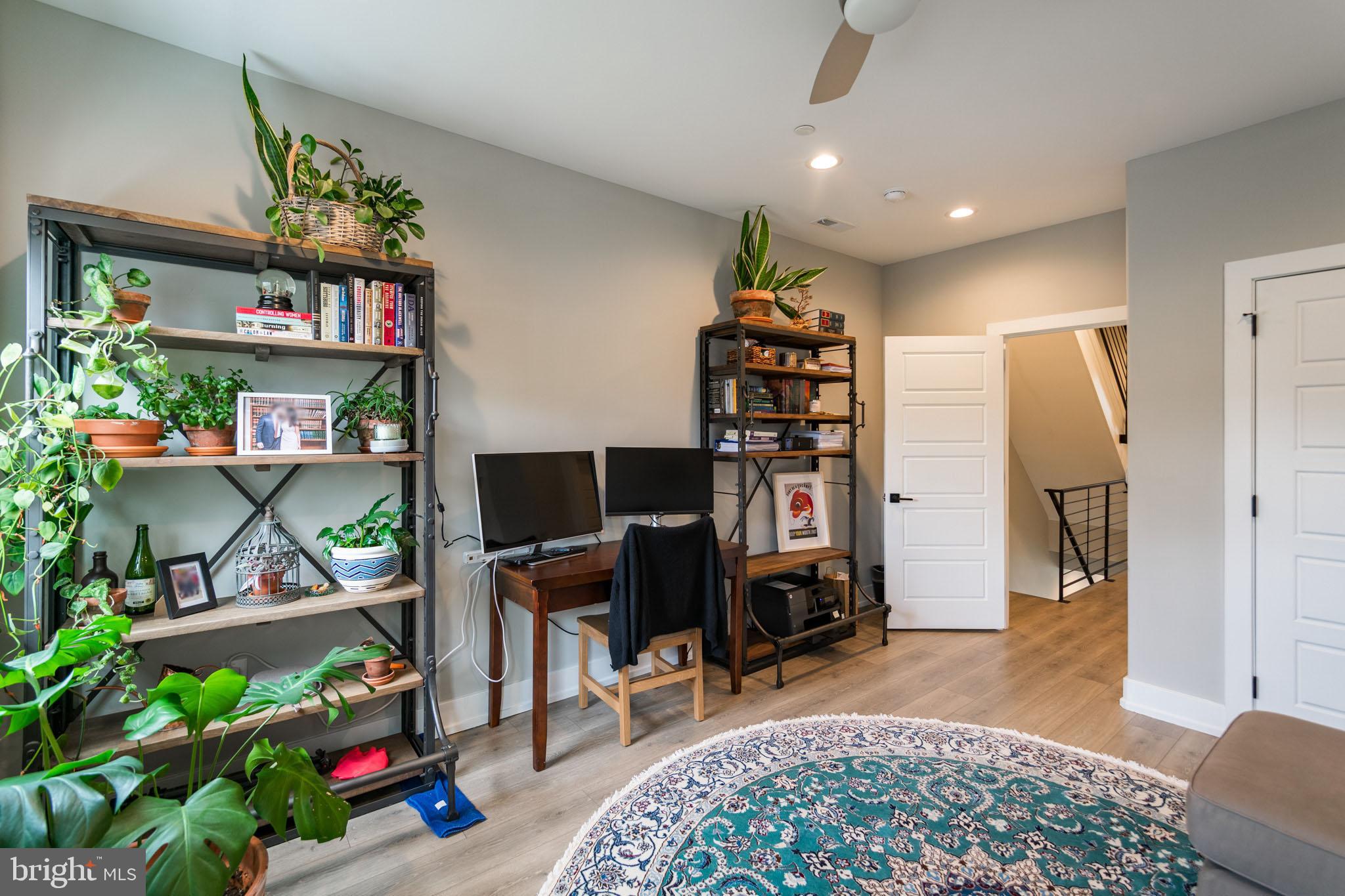 WEST KENSINGTON - Residential Lease