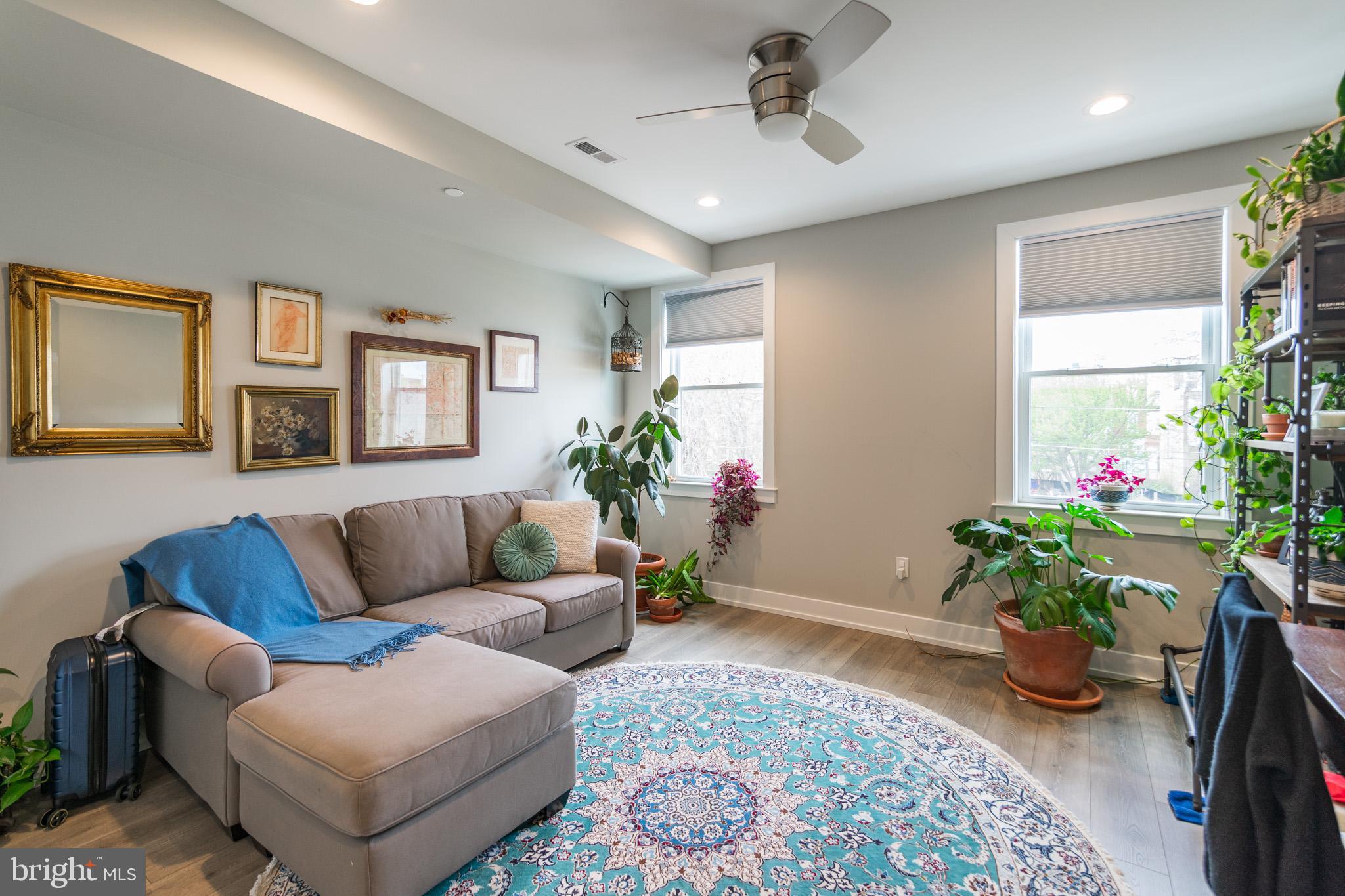 WEST KENSINGTON - Residential Lease