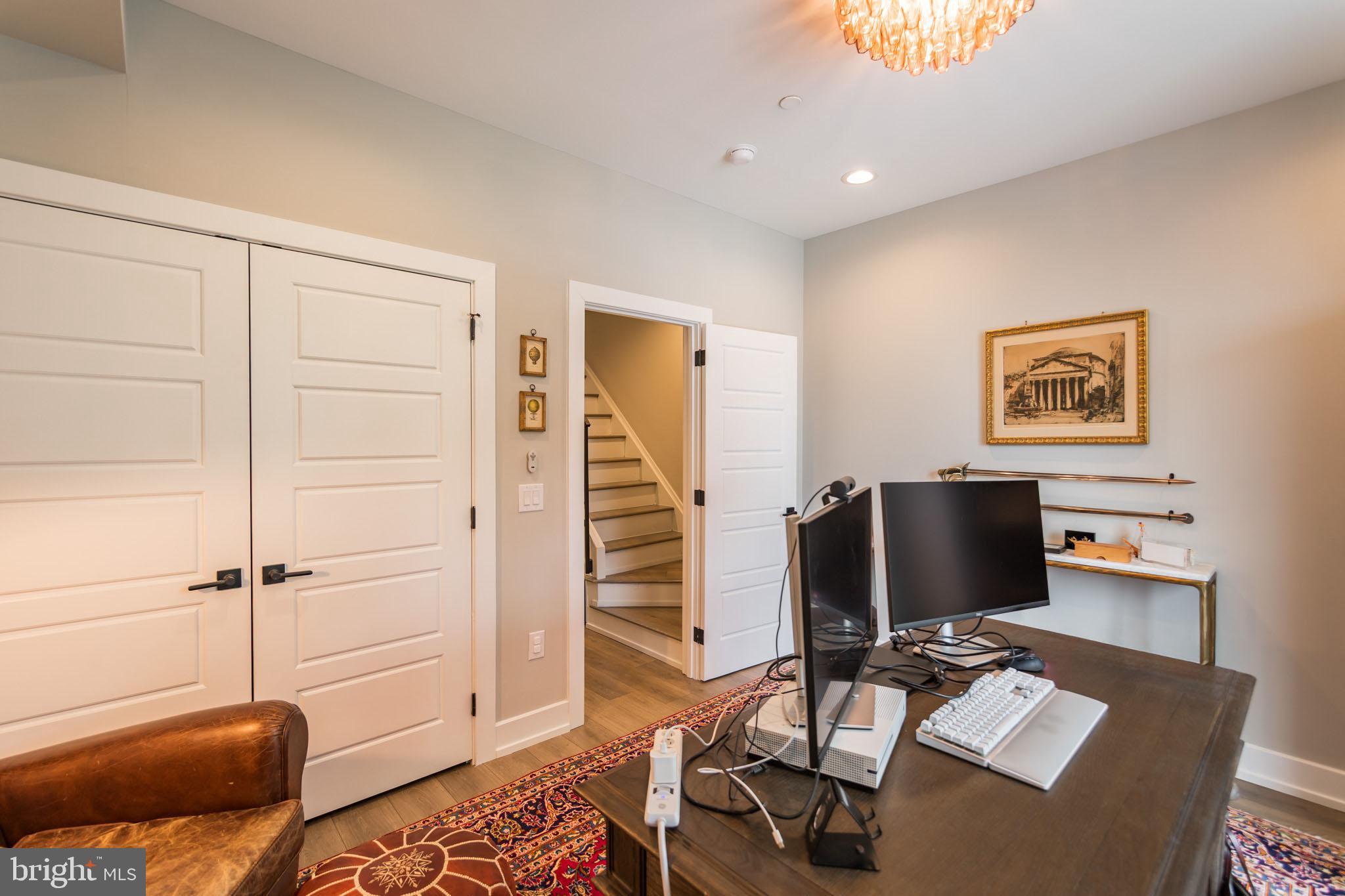 WEST KENSINGTON - Residential Lease