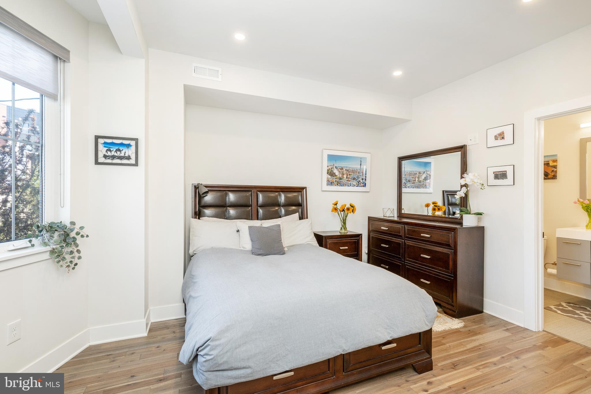 FAIRMOUNT - Residential