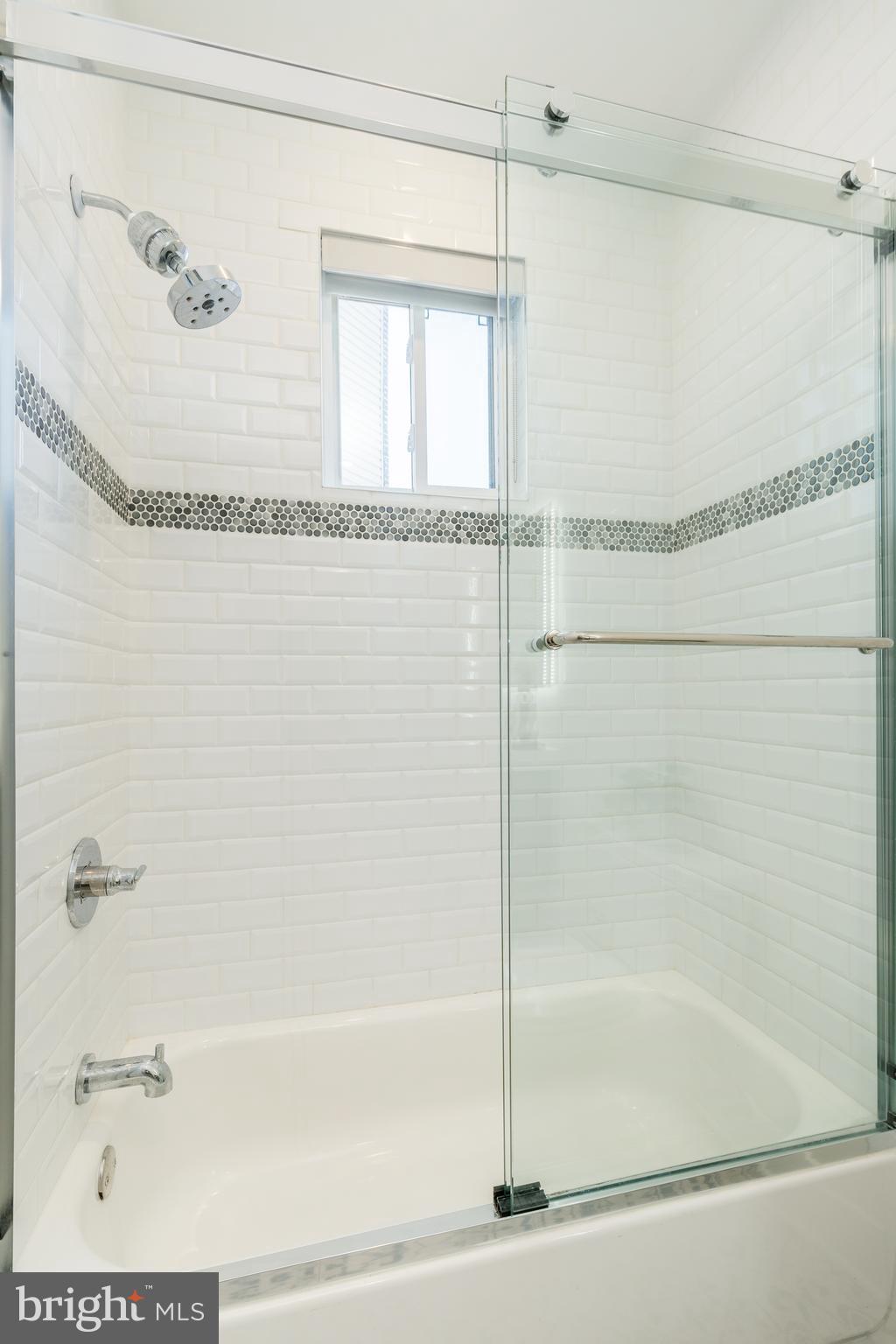 FAIRMOUNT - Residential