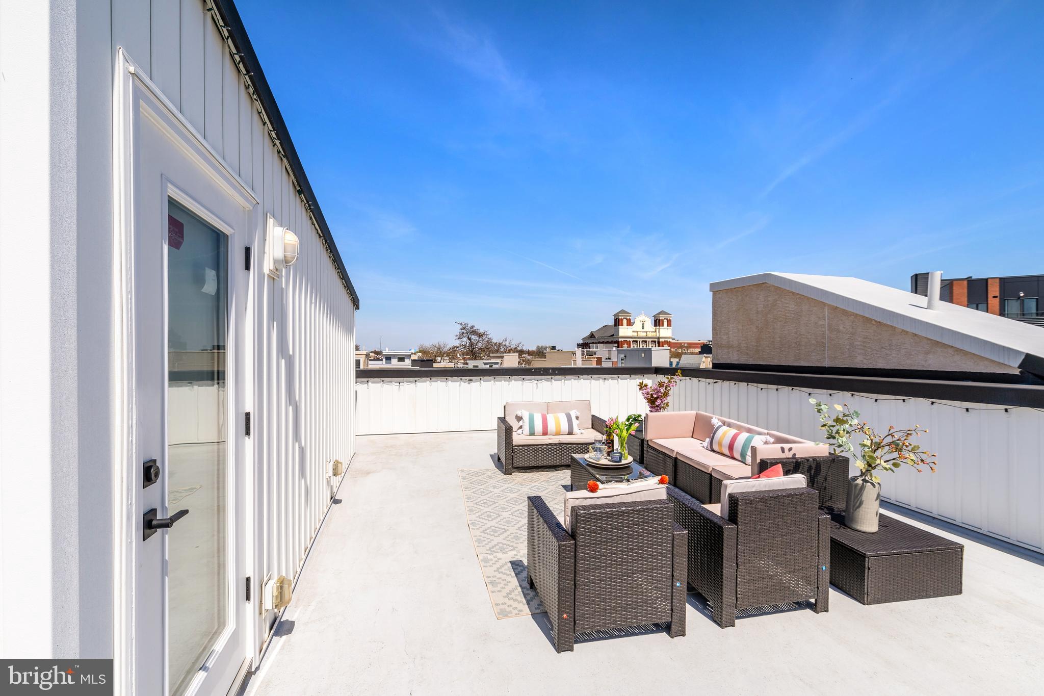 FAIRMOUNT - Residential