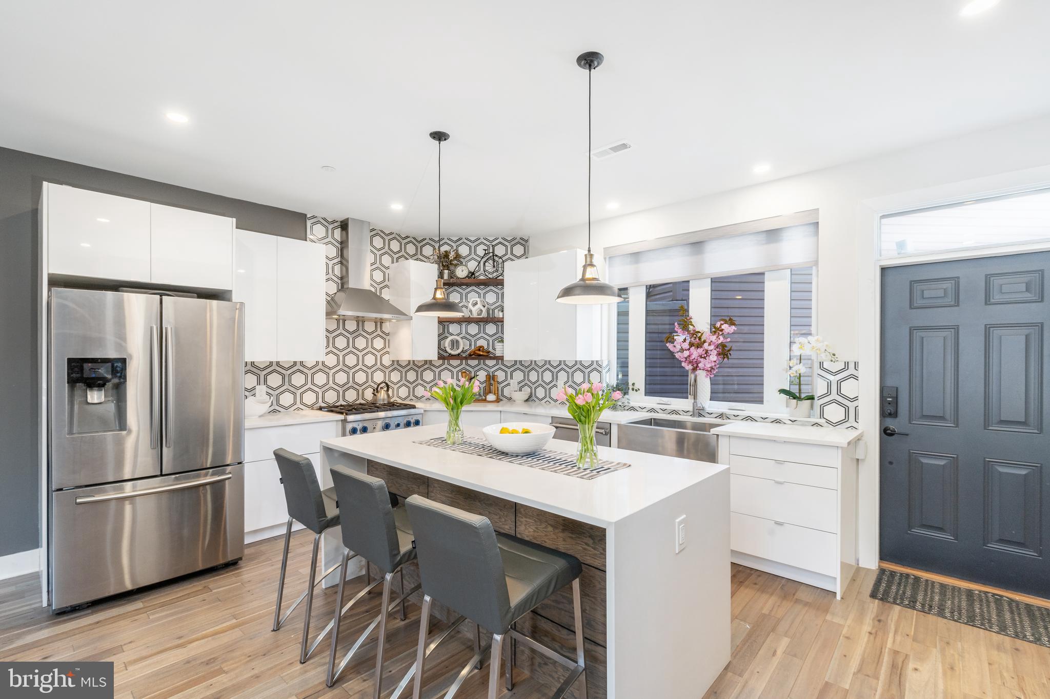 FAIRMOUNT - Residential