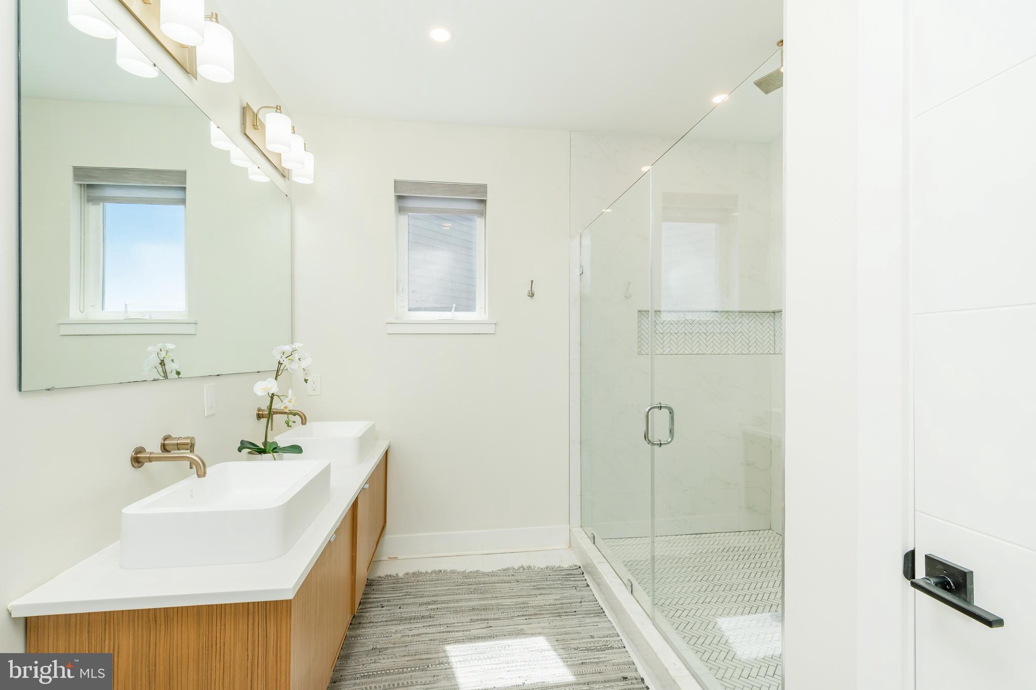 FAIRMOUNT - Residential