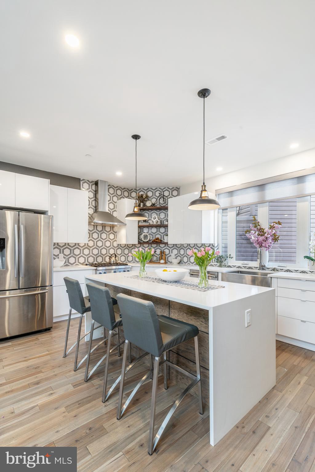 FAIRMOUNT - Residential