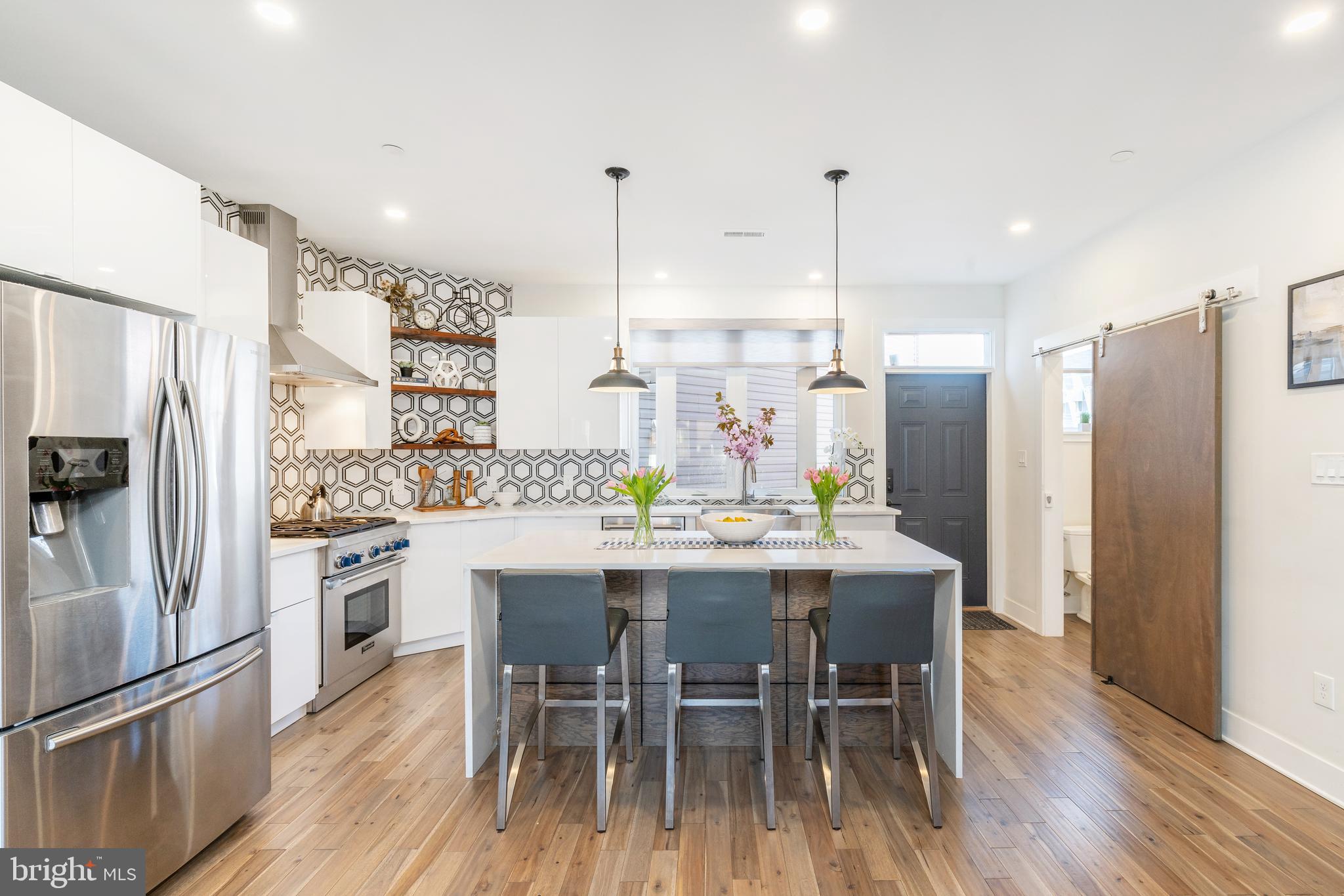 FAIRMOUNT - Residential